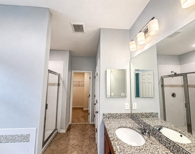 9137 Grand Island Way - Photo Thumbnail 2