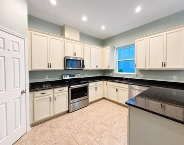 9137 Grand Island Way - Photo Thumbnail 24