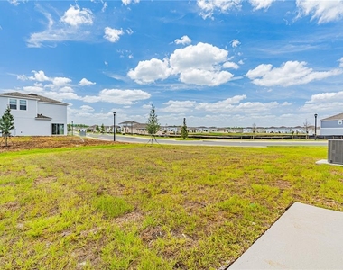 5682 Nispero Way - Photo Thumbnail 10