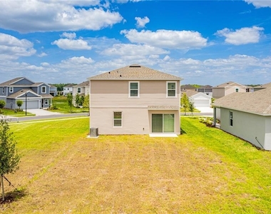 5682 Nispero Way - Photo Thumbnail 27