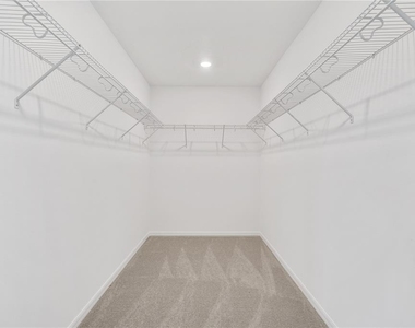 5682 Nispero Way - Photo Thumbnail 14