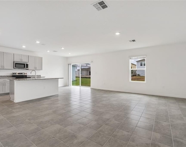 5682 Nispero Way - Photo Thumbnail 9