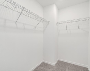 5682 Nispero Way - Photo Thumbnail 21