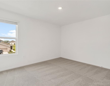 5682 Nispero Way - Photo Thumbnail 16