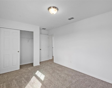 4669 Sidesaddle Trail - Photo Thumbnail 16