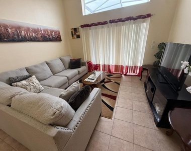 320 Rosso Drive - Photo Thumbnail 13