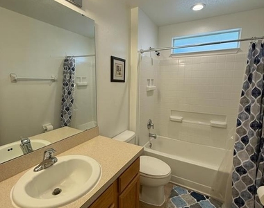 320 Rosso Drive - Photo Thumbnail 22