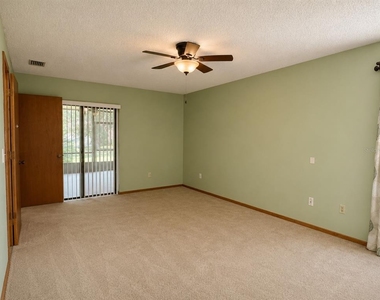 1455 King Court - Photo Thumbnail 10