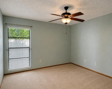 1455 King Court - Photo Thumbnail 12