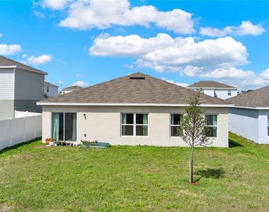 1511 Finnigan Circle - Photo Thumbnail 26