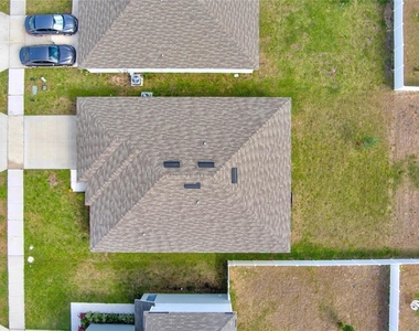 1511 Finnigan Circle - Photo Thumbnail 31