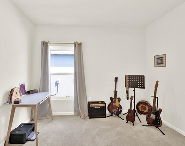 1511 Finnigan Circle - Photo Thumbnail 25