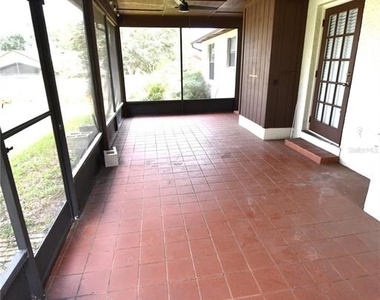 9109 Queen Elizabeth Court - Photo Thumbnail 19