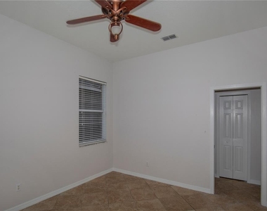 664 Cedar Forest Circle - Photo Thumbnail 21