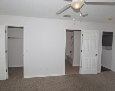 664 Cedar Forest Circle - Photo Thumbnail 30