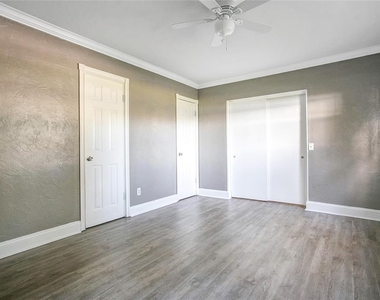 7000 Cane Hills Circle - Photo Thumbnail 10