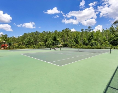 10102 Caroline Park Drive - Photo Thumbnail 21