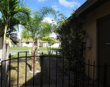 3115 Smoke Signal Circle - Photo Thumbnail 9