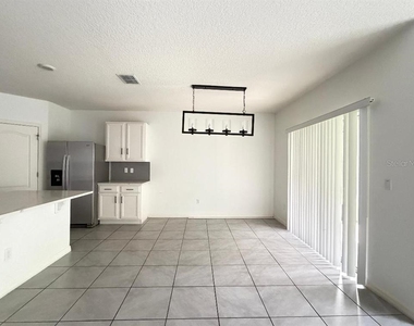 3741 Crimson Clover Drive - Photo Thumbnail 6