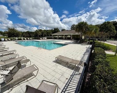 3741 Crimson Clover Drive - Photo Thumbnail 15
