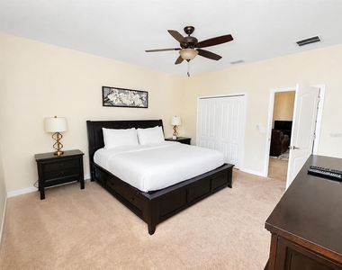 9030 Shadow Mountain Street - Photo Thumbnail 10