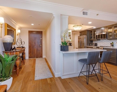 7550 Hinson Street - Photo Thumbnail 4