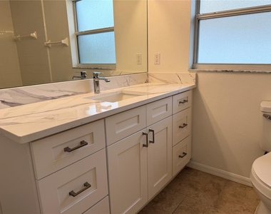 13126 Pinyon Drive - Photo Thumbnail 9