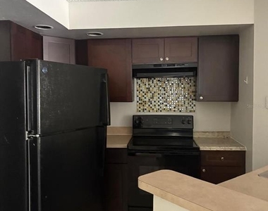 4518 Commander Drive - Photo Thumbnail 5