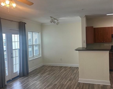 300 E South Street - Photo Thumbnail 4