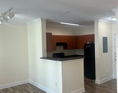 300 E South Street - Photo Thumbnail 9