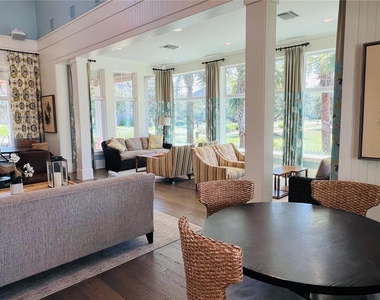 8622 Lovett Avenue - Photo Thumbnail 13