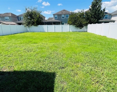 8622 Lovett Avenue - Photo Thumbnail 3