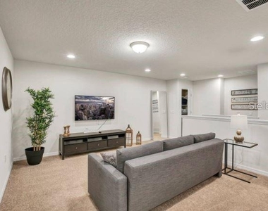 8818 Geneve Court - Photo Thumbnail 9