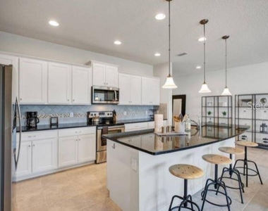 8818 Geneve Court - Photo Thumbnail 2