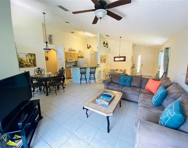 8544 Sunrise Key Drive - Photo Thumbnail 1