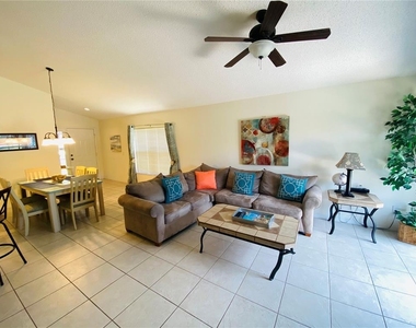 8544 Sunrise Key Drive - Photo Thumbnail 5
