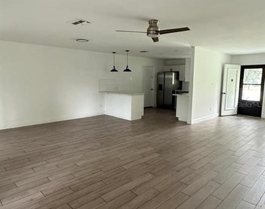 10718 Windsor Place - Photo Thumbnail 26