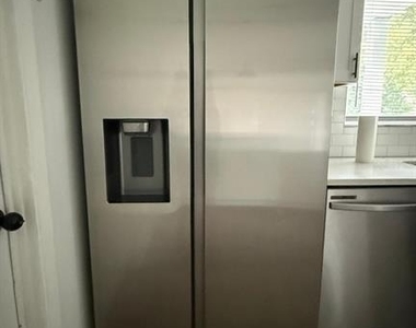 10718 Windsor Place - Photo Thumbnail 13