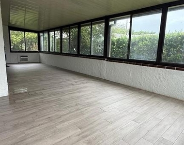 10718 Windsor Place - Photo Thumbnail 32