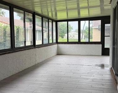 10718 Windsor Place - Photo Thumbnail 29