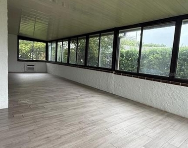 10718 Windsor Place - Photo Thumbnail 35