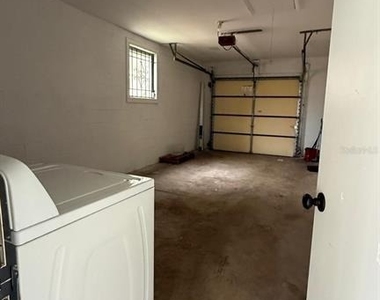 10718 Windsor Place - Photo Thumbnail 31