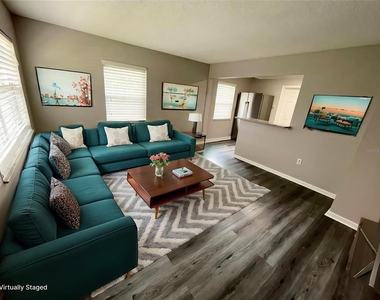 810 Lexington Street - Photo Thumbnail 2