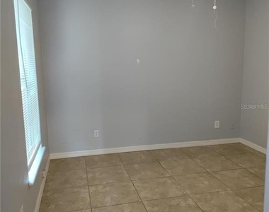 601 Hardy Street - Photo Thumbnail 4