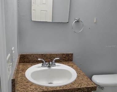601 Hardy Street - Photo Thumbnail 5