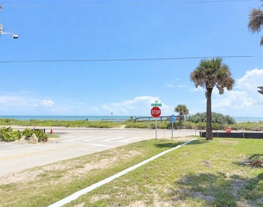 1896 Oceanshore Boulevard - Photo Thumbnail 11