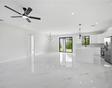 18348 Troon Avenue - Photo Thumbnail 2