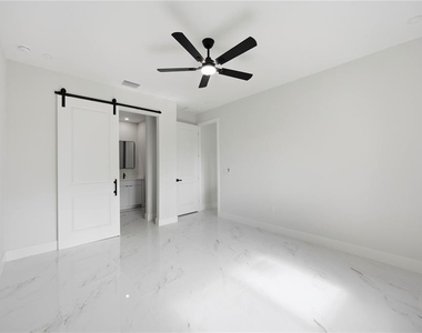 18348 Troon Avenue - Photo Thumbnail 24