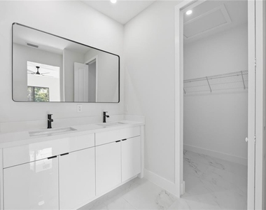 18348 Troon Avenue - Photo Thumbnail 29