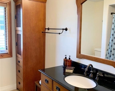 844 Pamela Drive - Photo Thumbnail 12